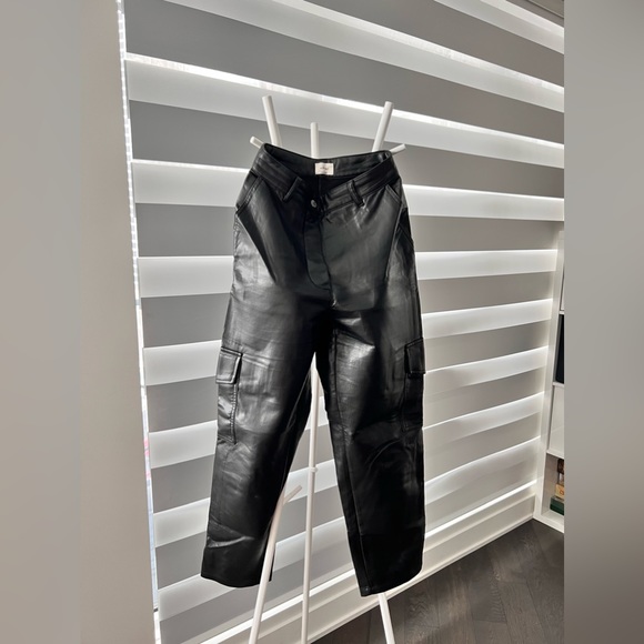 Aritzia Wilfred Faux Leather Modern Cargo Pants (size 4) - Picture 5 of 7